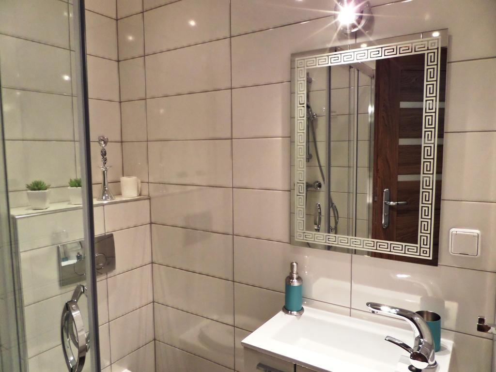 Apartamenty Silver Premium Warsaw Room photo