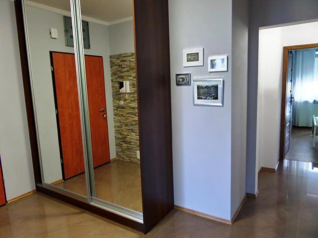 Apartamenty Silver Premium Warsaw Room photo